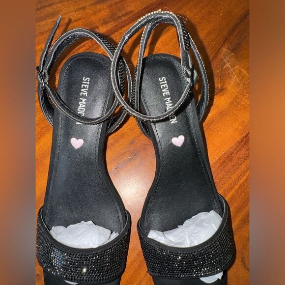 Steve Madden Kids
Skyla (Little Kid/Big Kid) sz 5 - Picture 3 of 12